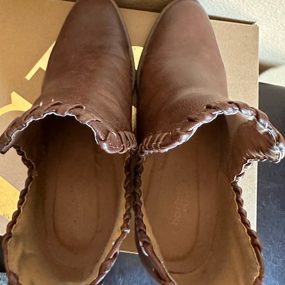 Charlotte Russe size 7 brown ankle boots booties - Picture 7 of 7